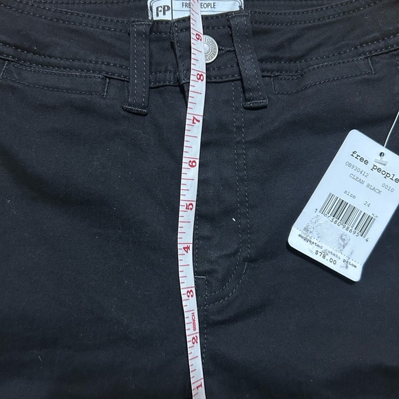 Free People Womens W 24 Black So Chic Biker Shorts Raw Edge Fringe Hems - Picture 6 of 10